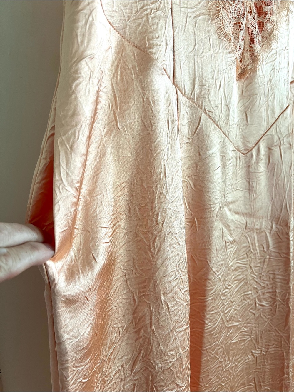 Free People Maybe Forever V Neck Satin Maxi Dress in Orange Bellini Size 0 NWT - Picture 4 of 16